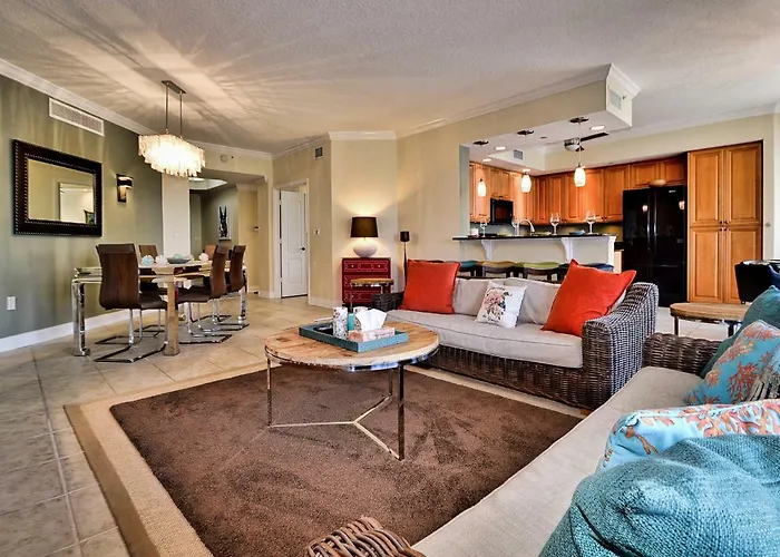 Belle Harbor 701w Luxury With Panoramic Water View. 23088 Apartment