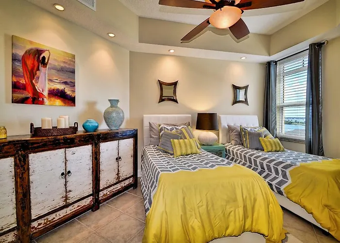 Apartment Belle Harbor 701w Luxury With Panoramic Water View. 23088 Clearwater Beach